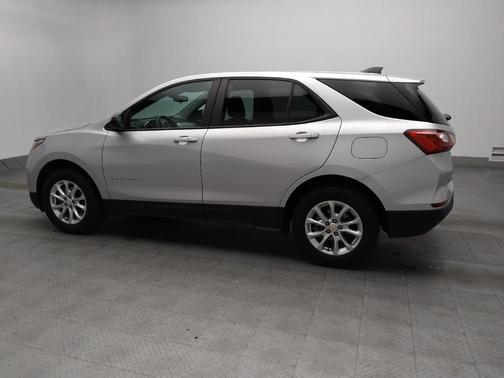 Silver Ice Metallic 2020 Chevrolet Equinox LS