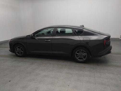 Interstellar Gray 2025 Kia K4 LXS