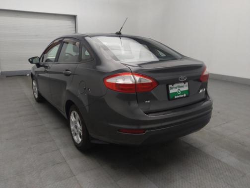 Magnetic Metallic 2016 Ford Fiesta SE