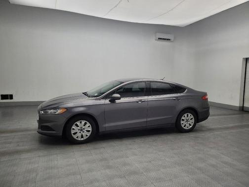 2013 Ford Fusion S
