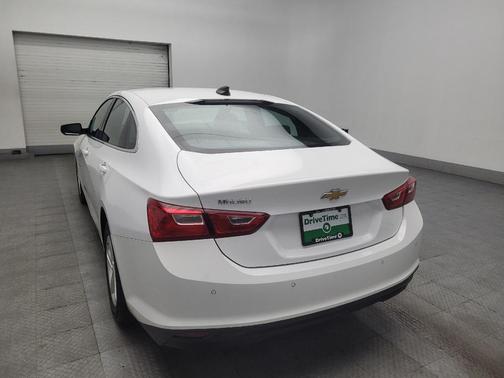 Summit White 2024 Chevrolet Malibu 1LS