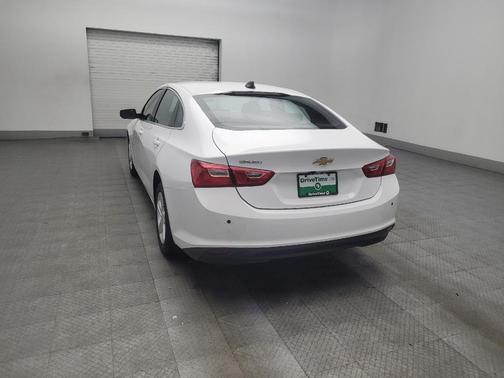 Summit White 2024 Chevrolet Malibu 1LS
