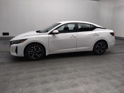White 2025 Nissan Sentra SV