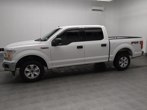 Oxford White 2019 Ford F-150 XLT