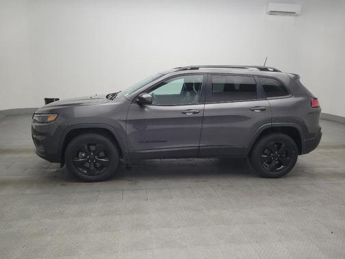 Granite Crystal Metallic Clearcoat 2019 Jeep Cherokee Altitude