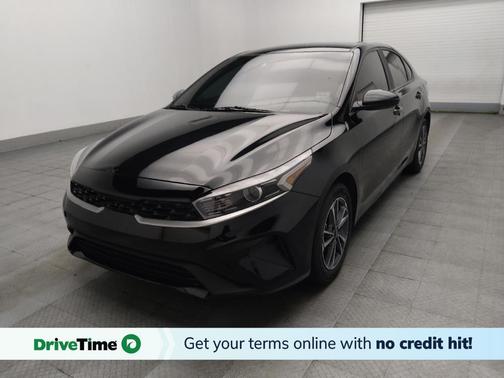 Aurora Black 2024 Kia Forte LXS