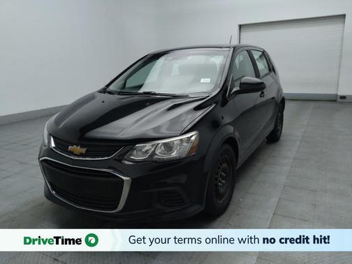 Mosaic Black Metallic 2020 Chevrolet Sonic FWD Hatchback 1FL 5-Door