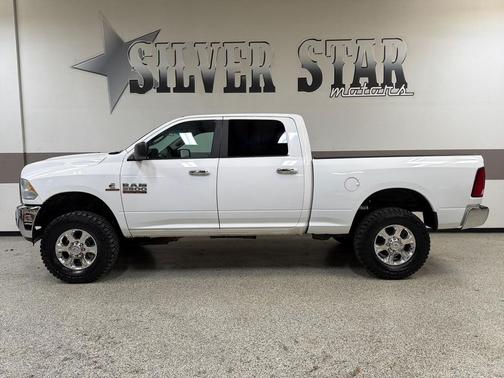 2017 RAM 2500 SLT Crew Cab 4x4 6'4' Box