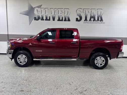 2022 RAM 2500 Tradesman Crew Cab 4x4 6'4' Box