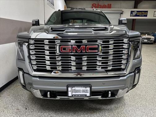 2024 GMC Sierra 3500 Denali