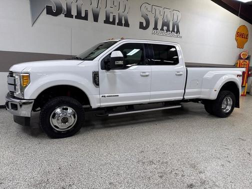 2017 Ford F-350 Lariat