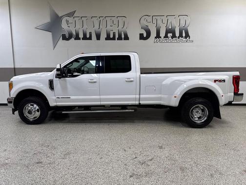 2017 Ford F-350 Lariat