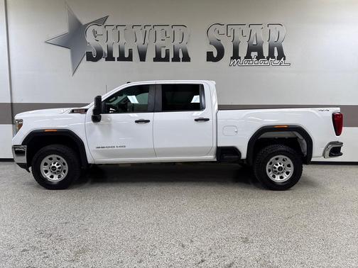 2023 GMC Sierra 2500 Base