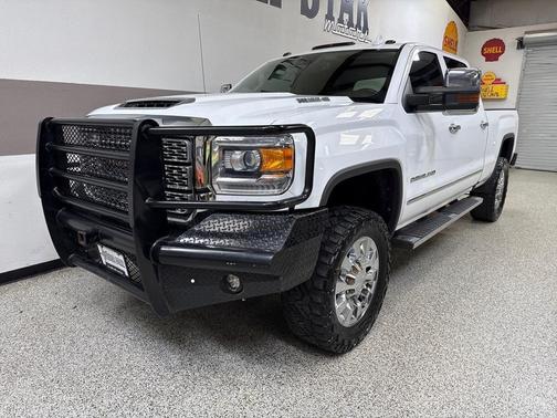 2019 GMC Sierra 2500 Denali