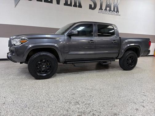 2022 Toyota Tacoma SR5