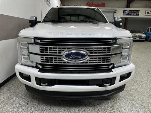 2017 Ford F-350 Platinum