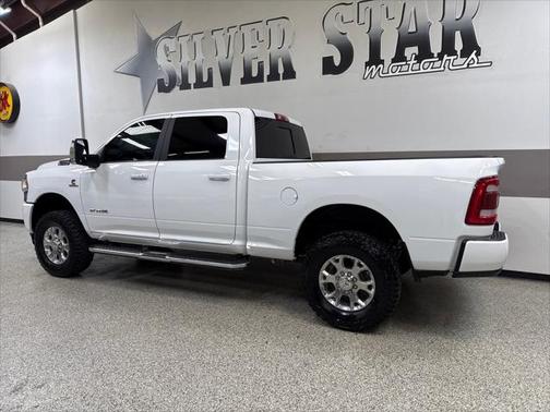 2023 RAM 2500 Laramie Crew Cab 4x4 6'4' Box