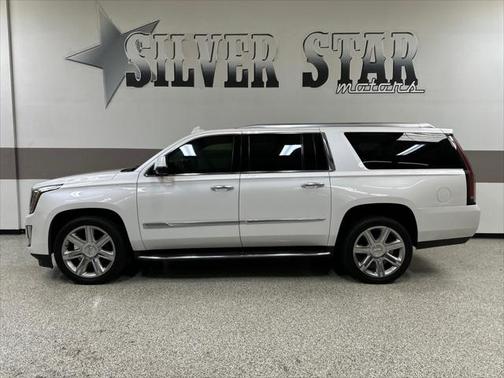 2016 Cadillac Escalade ESV Luxury