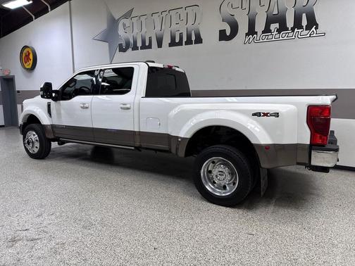 2022 Ford F-450 Lariat