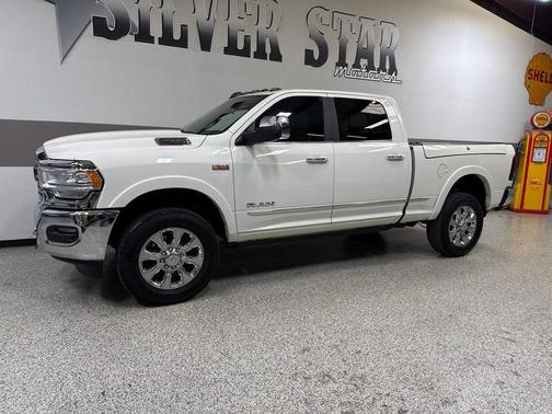 2020 RAM 2500 Limited Crew Cab 4X4 6'4' Box