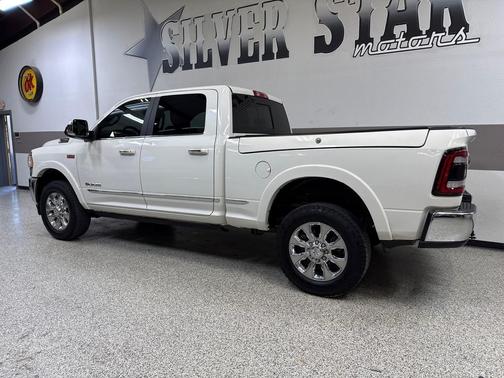 2020 RAM 2500 Limited Crew Cab 4X4 6'4' Box