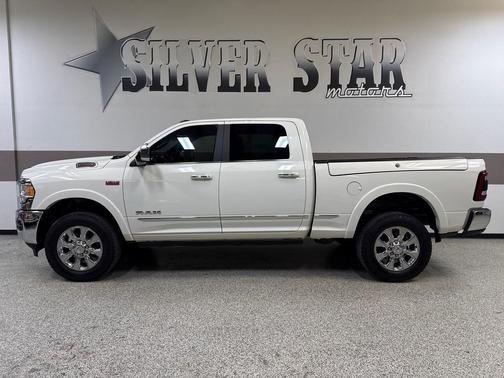2020 RAM 2500 Limited Crew Cab 4X4 6'4' Box