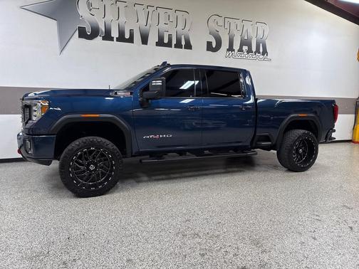 2020 GMC Sierra 2500 AT4