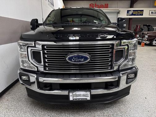 2022 Ford F-350 Lariat