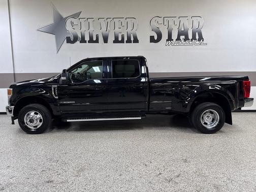 2022 Ford F-350 Lariat