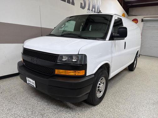 2022 Chevrolet Express 2500 RWD 2500 Regular Wheelbase WT