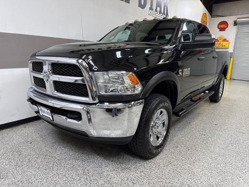 2018 RAM 2500 Tradesman Crew Cab 4x4 6'4' Box