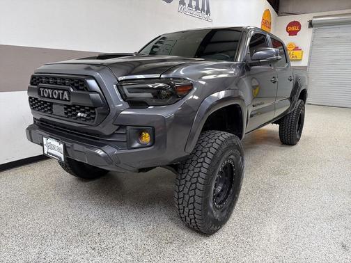 2019 Toyota Tacoma TRD Sport