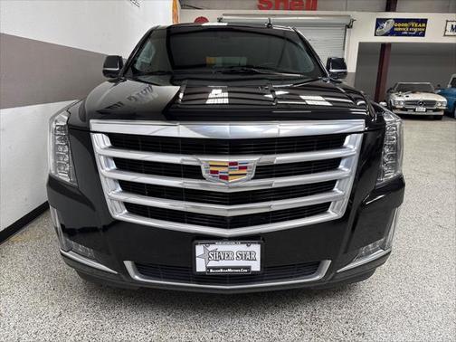 2019 Cadillac Escalade ESV Standard
