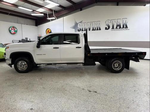 Summit White 2022 Chevrolet Silverado 3500 WT