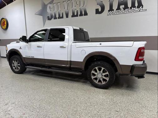 Bright White Clearcoat 2022 RAM 2500 Longhorn