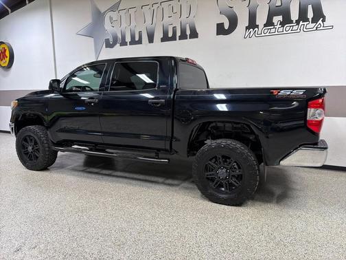 2019 Toyota Tundra SR5
