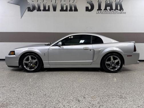 2003 Ford Mustang SVT Cobra