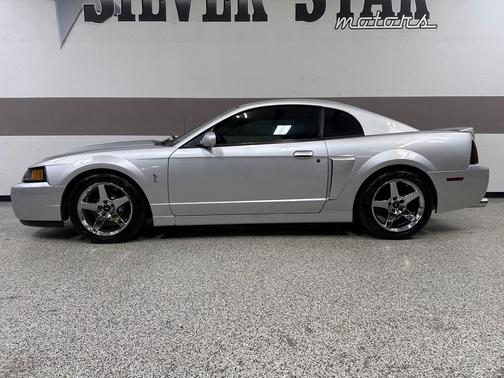 2003 Ford Mustang SVT Cobra