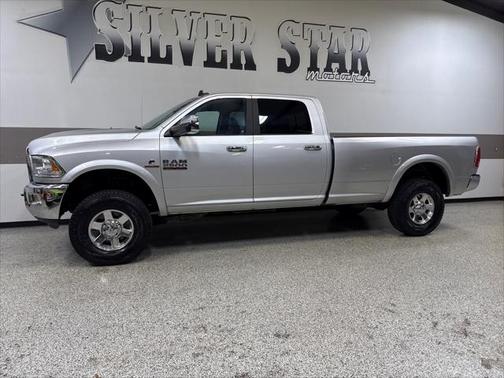2018 RAM 2500 Laramie Crew Cab 4x4 8' Box
