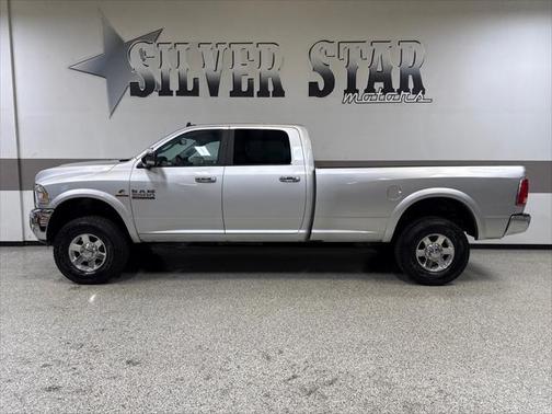 2018 RAM 2500 Laramie Crew Cab 4x4 8' Box