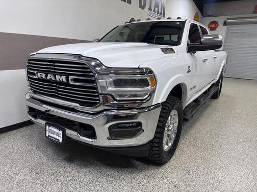 2019 RAM 2500 Laramie Crew Cab 4x4 8' Box