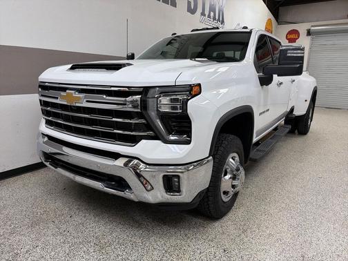 2024 Chevrolet Silverado 3500 LTZ
