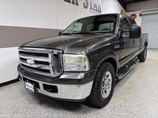 2005 Ford F-350 XLT Crew Cab Super Duty