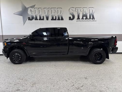 2020 RAM 3500 Limited Crew Cab 4x4 8' Box