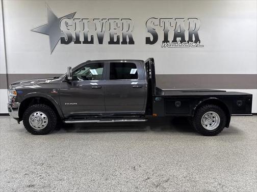 2020 RAM 3500 Laramie Crew Cab 4x4 8' Box