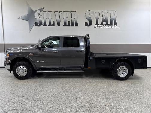 2020 RAM 3500 Laramie Crew Cab 4x4 8' Box