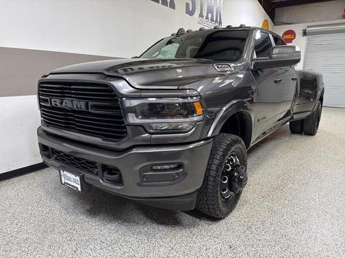 2022 RAM 3500 Laramie Crew Cab 4x4 8' Box