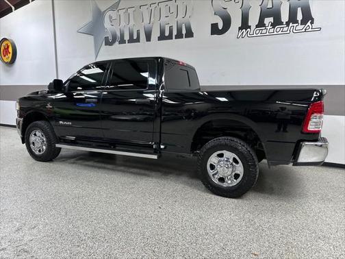 2021 RAM 2500 Tradesman Crew Cab 4x4 6'4' Box