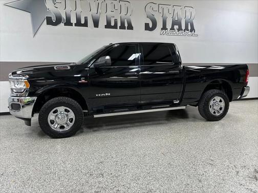 2021 RAM 2500 Tradesman Crew Cab 4x4 6'4' Box