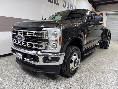 2024 Ford F-350 XLT